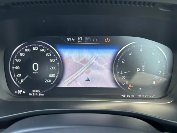 2018 Volvo Xc40 — photo 7 | Tuminion Kenya