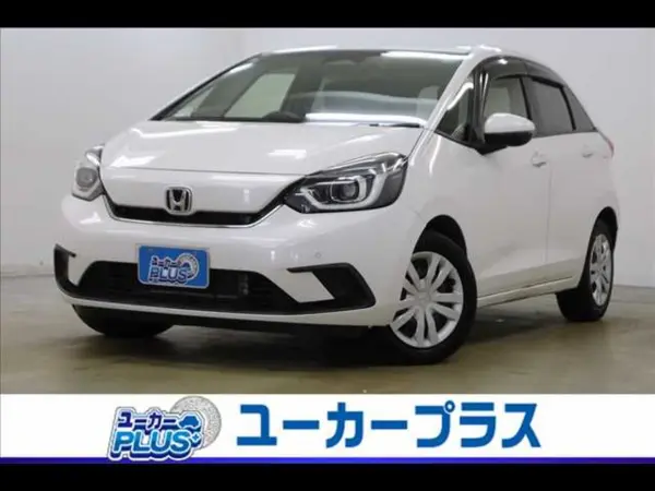 Honda Fit 1.5 e:HEV Home — 2020, 27,000km, for sale in Kenya