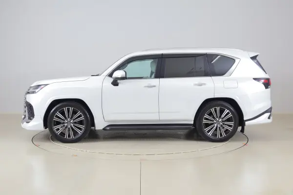 2024 Lexus Lx — photo 3 | Tuminion Kenya
