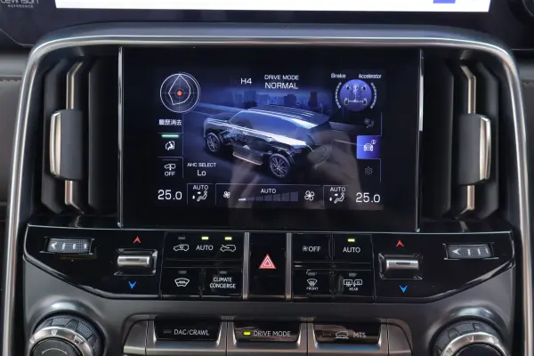 2024 Lexus Lx — photo 9 | Tuminion Kenya