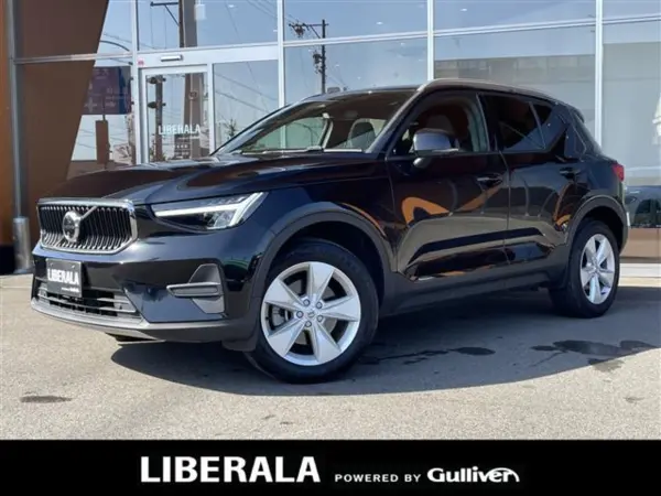 Volvo XC40 Plus B4 AWD 4WD
