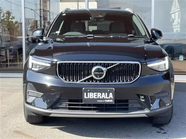 2023 Volvo Xc40 — photo 9 | Tuminion Kenya
