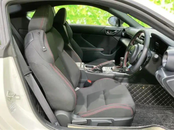 2024 Subaru Brz — photo 8 | Tuminion Kenya