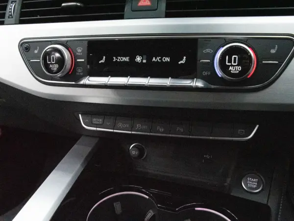 2022 Audi A5 Sportback — photo 8 | Tuminion Kenya
