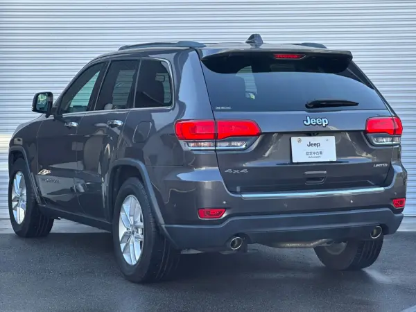 2018 Jeep Grand Cherokee — photo 3 | Tuminion Kenya