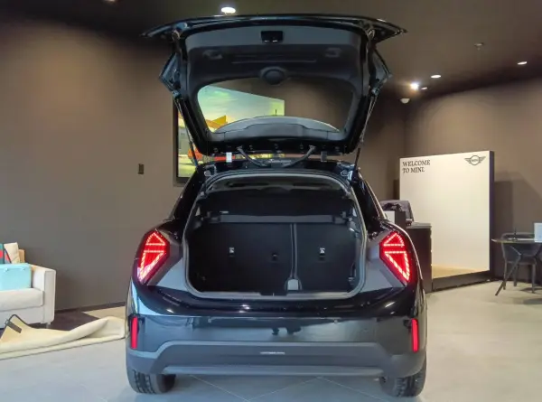 2025 Mini Cooper — photo 7 | Tuminion Kenya