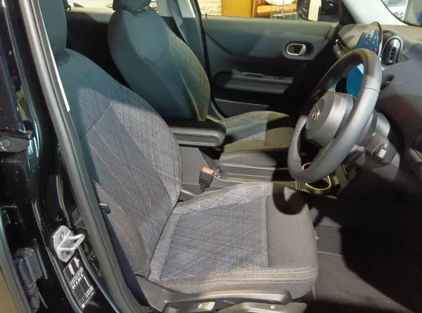 2025 Mini Cooper — photo 9 | Tuminion Kenya