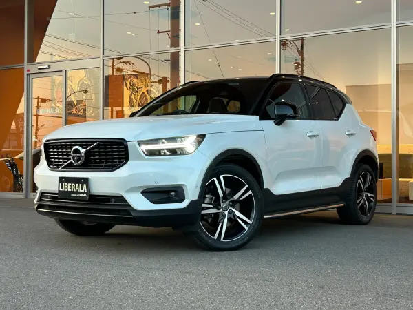 2021 Volvo Xc40 — photo 8 | Tuminion Kenya