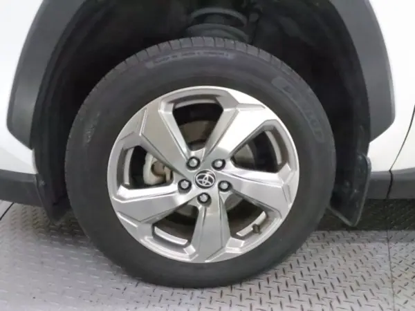 2019 Toyota  Rav4 — photo 9 | Tuminion Kenya