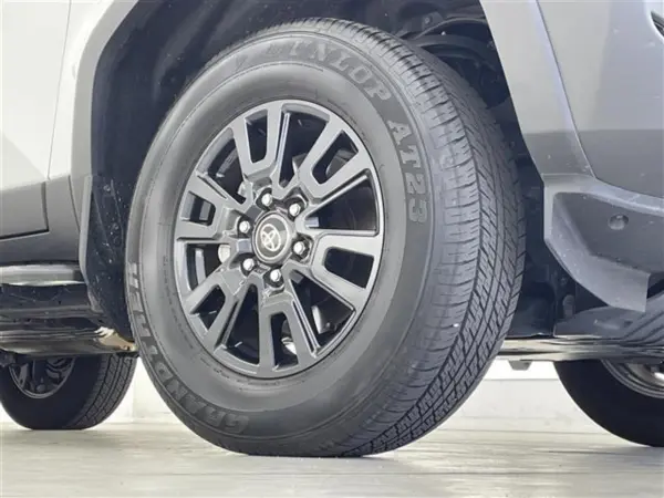 2025 Land Cruiser 250 — photo 9 | Tuminion Kenya
