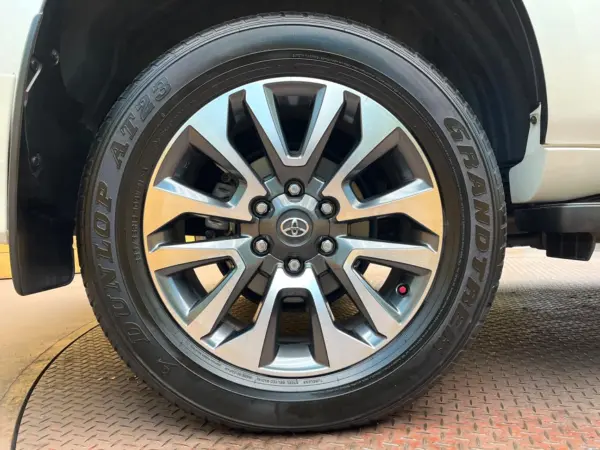 2023 Toyota Landcruiser Prado — photo 9 | Tuminion Kenya