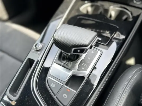 2022 Audi A5 Sportback — photo 3 | Tuminion Kenya