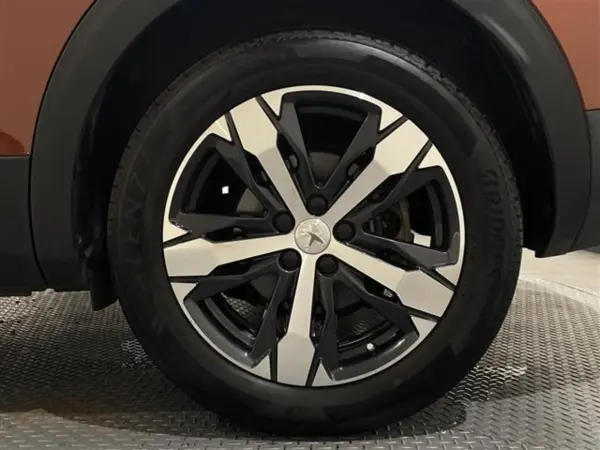 2018 Peugeot 3008 — photo 9 | Tuminion Kenya