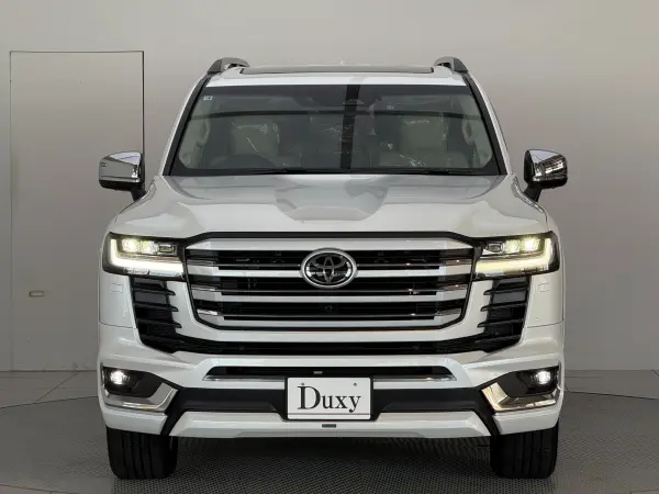 2026 Toyota Landrcuiser 300 — photo 2 | Tuminion Kenya