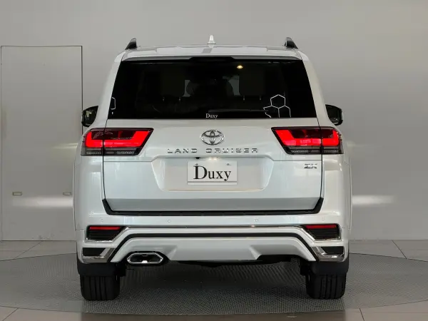 2026 Toyota Landrcuiser 300 — photo 3 | Tuminion Kenya