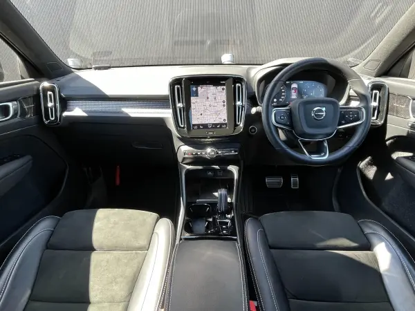 2021 Volvo Xc40 — photo 2 | Tuminion Kenya