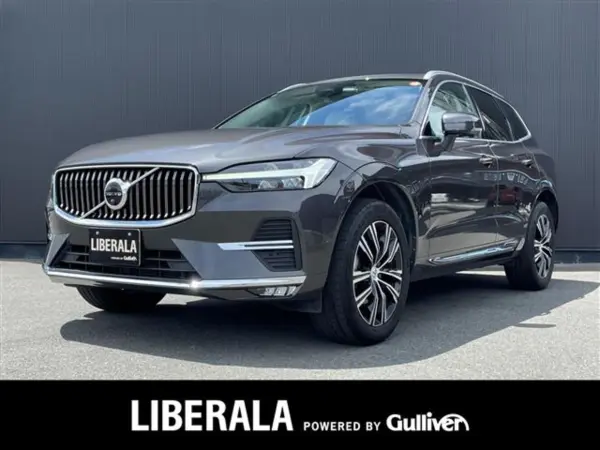 2022 Volvo Xc60 — photo 1