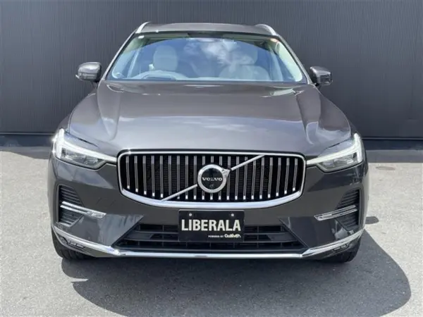 2022 Volvo Xc60 — photo 8 | Tuminion Kenya