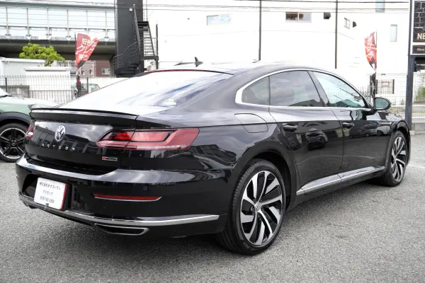 2018 Volkswagen Arteon — photo 2 | Tuminion Kenya