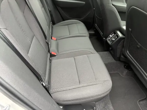 2021 Volvo Xc40 — photo 8 | Tuminion Kenya