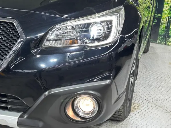 2016 Subaru Legacy Outback — photo 8 | Tuminion Kenya