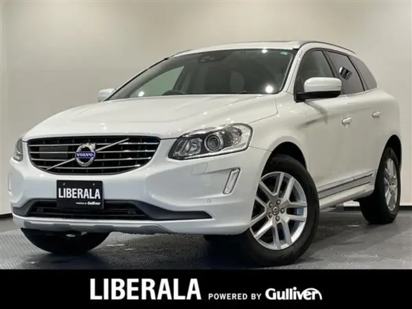 Volvo XC60 D4 Classic Panoramic Sliding Roof Rear View Camera Blind Spot Information System Adaptive Cruise Control Full Active High Beam Drive Recorder Bluetooth ETC (Ice White)