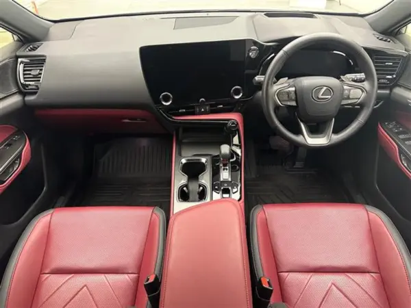 2024 Lexus Nx — photo 2 | Tuminion Kenya