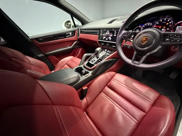 2019 Porsche Cayenne — photo 9 | Tuminion Kenya