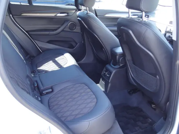 2021 Bmw X1 — photo 3 | Tuminion Kenya