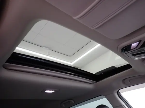 2023 Subaru Legacy Outback — photo 8 | Tuminion Kenya