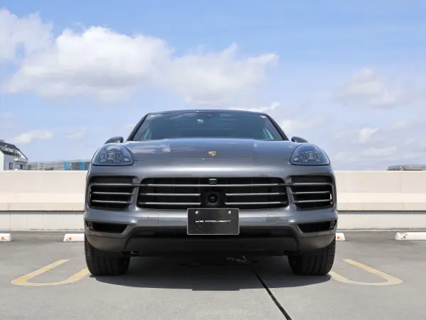 2022 Porsche Cayenne — photo 2 | Tuminion Kenya