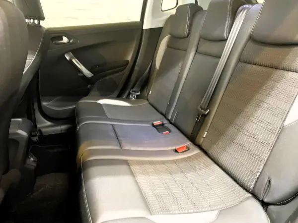 2018 Peugeot 2008 — photo 8 | Tuminion Kenya