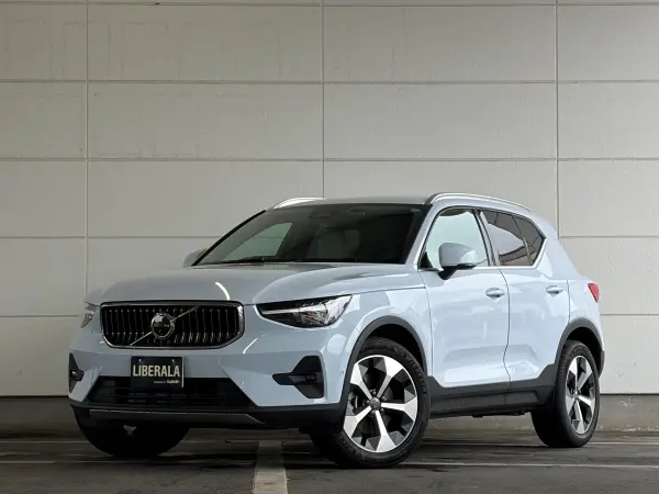 2024 Volvo Xc40 — photo 9 | Tuminion Kenya