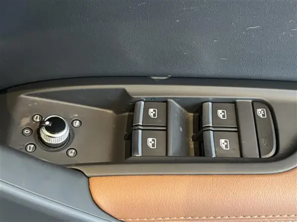 2023 Audi Q5 — photo 8 | Tuminion Kenya