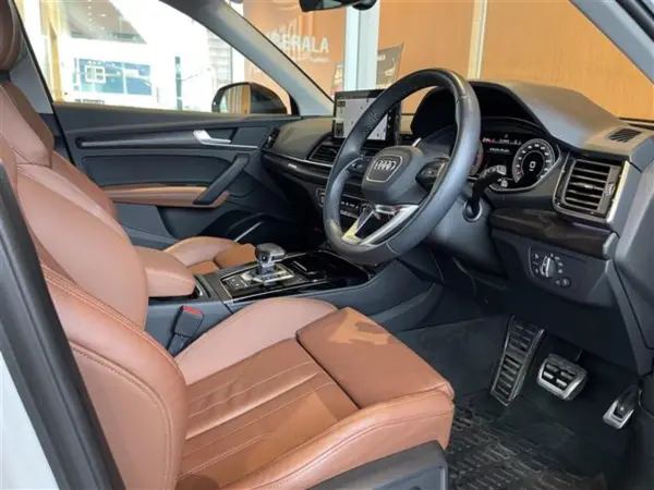 2023 Audi Q5 — photo 7 | Tuminion Kenya