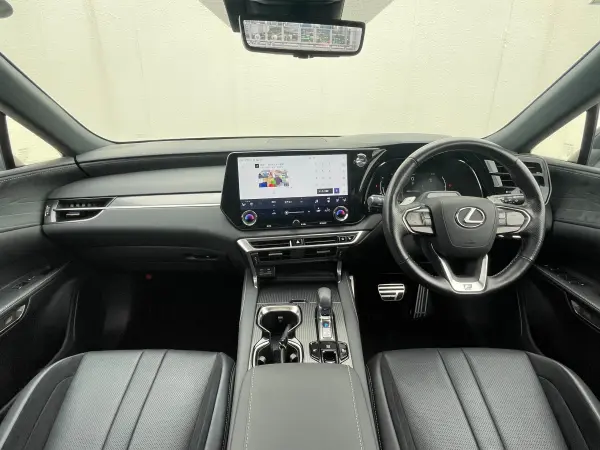 2023 Lexus Rx — photo 8 | Tuminion Kenya