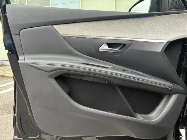2025 Peugeot 3008 — photo 7 | Tuminion Kenya