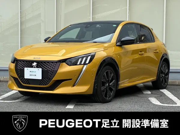 2021 Peugeot 208 — photo 1