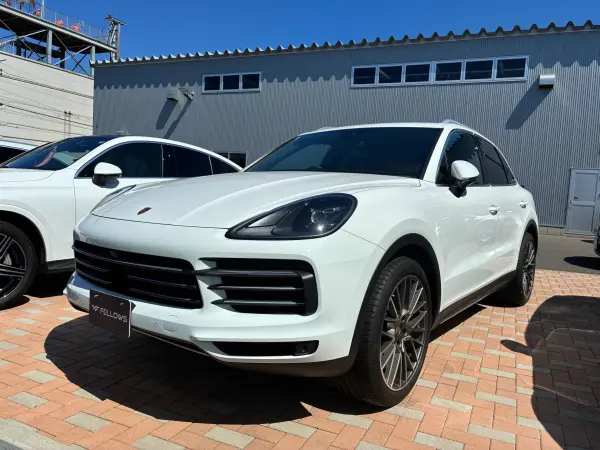 Porsche Cayenne S Tiptronic S 4WD Sport Chrono PKG Black Leather Porsche Entry & Drive Power Seat Seat Heater PASM Air Suspension Power Rear Gate LED Headlight (White)