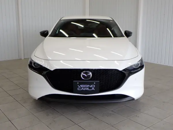 2024 Mazda 3 Fastback — photo 7 | Tuminion Kenya