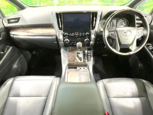 2020 Toyota Alphard — photo 2 | Tuminion Kenya