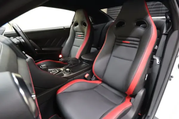 2024 Nissan Gt-r — photo 9 | Tuminion Kenya
