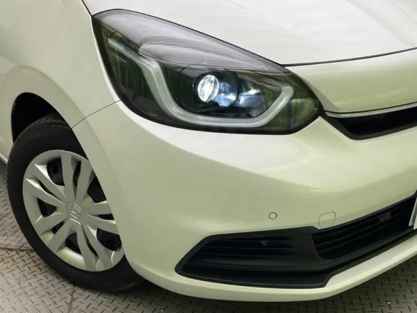 2024 Honda Fit — photo 8 | Tuminion Kenya