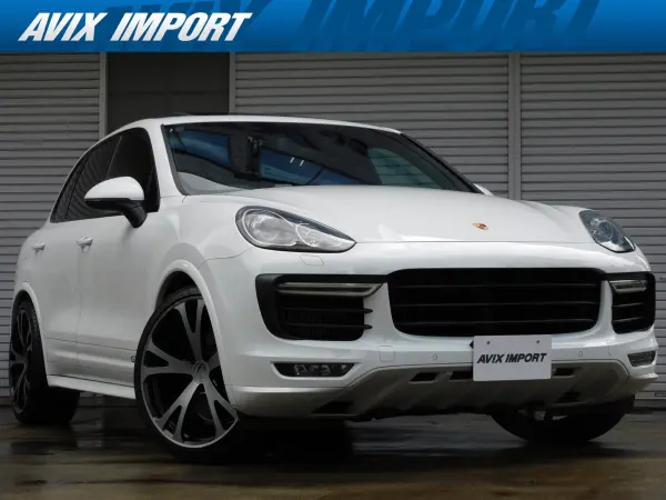 Porsche Cayenne GTS Tiptronic S 4WD Late Model V6 Twin-Turbo RHD Official Dealer Car Sport Chrono Glass Sunroof Special Interior Memory Power Seats with Heaters Genuine Navigation Backup Camera & PAS Cruise Control Black Finished Bi-Xenon Headlights Power Rear Gate PASM Sport Exhaust Red Calipers TECHART 22AW (White)