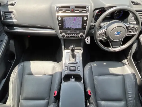 2018 Subaru Legacy Outback — photo 2 | Tuminion Kenya
