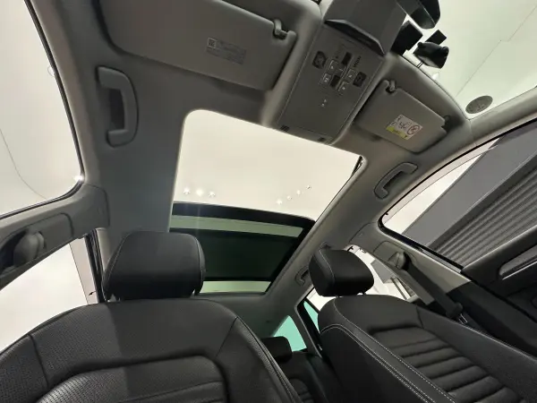 2021 Volkswagen Passat — photo 3 | Tuminion Kenya