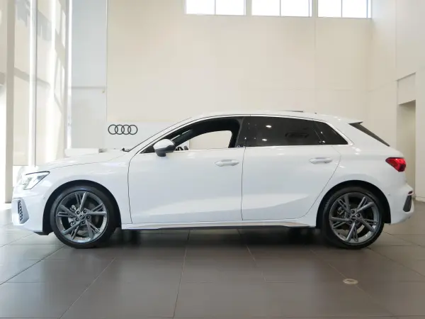 2023 Audi A3 Sportback — photo 3 | Tuminion Kenya