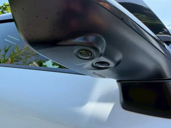 2023 Lexus Rx — photo 8 | Tuminion Kenya