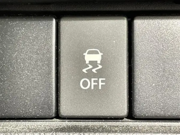 2021 Suzuki Swift — photo 7 | Tuminion Kenya