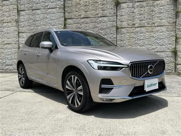 2023 Volvo Xc60 — photo 8 | Tuminion Kenya